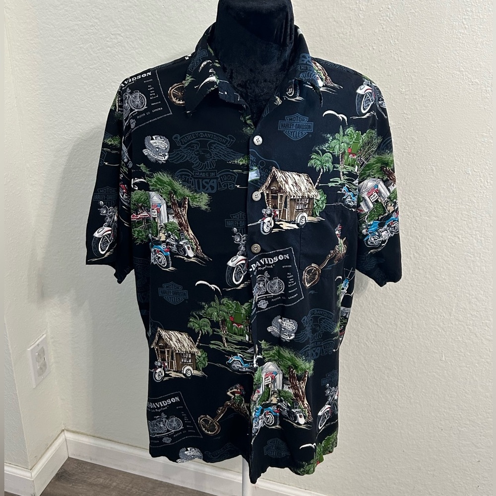 Harley-Davidson Hawaiian Button-Up Shirt | Size Large